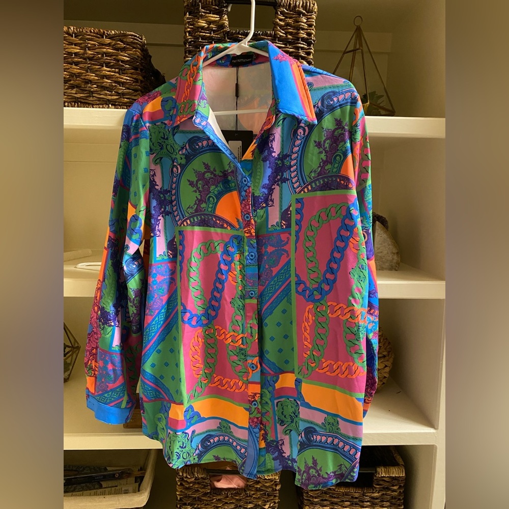 NWT! 80s style PLT button down!